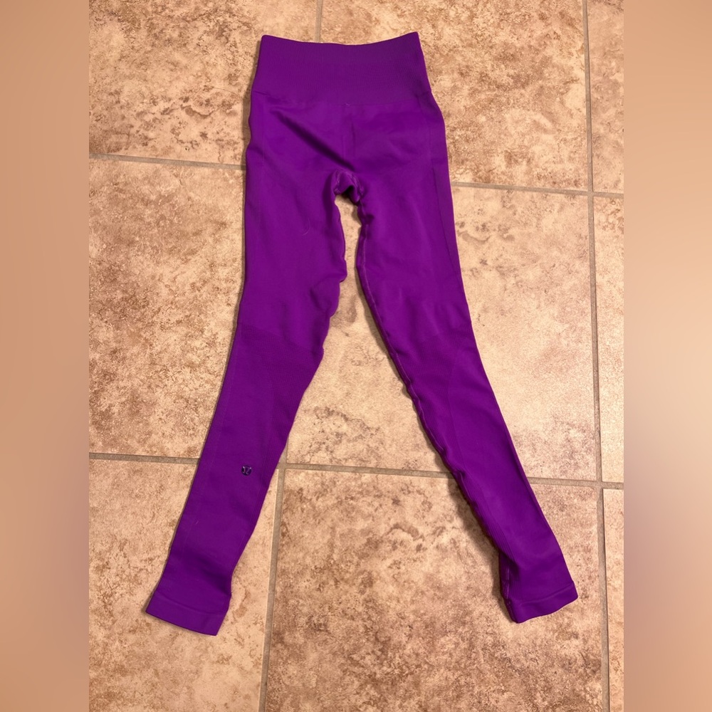 Lululemon leggings size 2